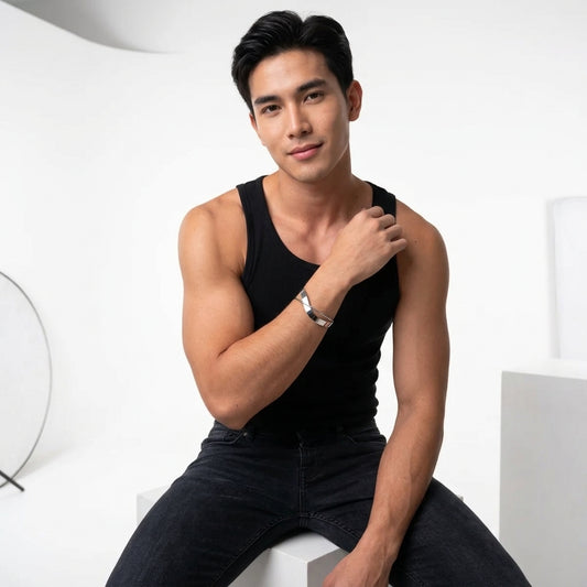 กำไลข้อมือผู้ชายสไตล์มินิมอล สีเงิน (รหัส AC52)